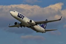 Ismét közszolgáltatás lesz Nagyváradon a polgári légiszállítás