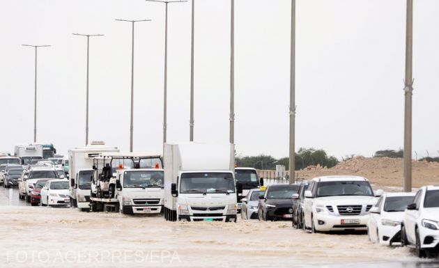 Katasztrófaállapot Dubajban: így élték meg az özönvízszerű áradást az erdélyi magyar turisták