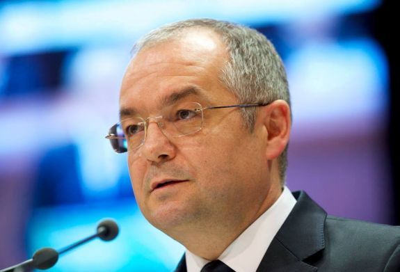 A miniszterelnök nyakának ugrottak a liberális polgármesterek, élükön Boc-kal