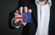 Brexit: százszázalékos áruforgalmi vámliberalizációt tartalmaz a megállapodás