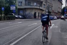 Bukarestet célozzák meg az erdélyi magyar biciklisfutárok