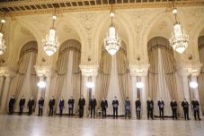 Elfogadták a kormány új struktúrájára vonatkozó sürgősségi rendeletet