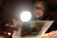 „Imádkozz, és törekedj a jóságra” – így nevelte fel 7 gyermekét a székelyföldi 101 éves Marcsa néni