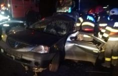 Hirtelen fékezett a személygépkocsi, a mögötte érkező kamion belerohant