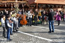 Egy év kimaradás után idén ismét megnyílt a szovátai Adventi Vásár