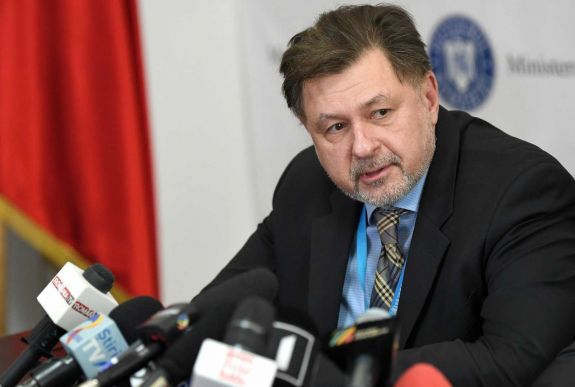 Ideiglenes intézkedések jöhetnek az omikron variáns terjedésének megakadályozására