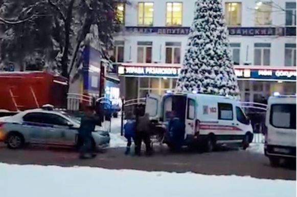 Fegyveres támadás történt egy moszkvai okmányirodában