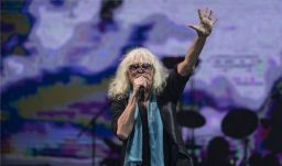 Megerősítette az Omega menedzsere: Kóbor János koronavírusban hunyt el