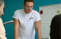 Börtönvarrodában fog dolgozni a csalás és pénzmosás címen elítélt Alekszej Navalnij 