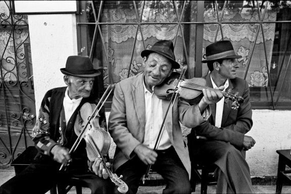 Adományűjtést és gálaestet szerveznek a nehéz helyzetben lévő népzenészek megsegítésére