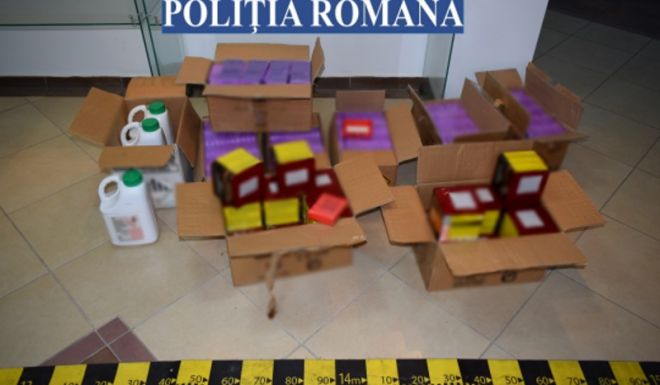 Az elmúlt két hétben 24 tonnányi pirotechnikai eszközt foglaltak le a rendőrök 