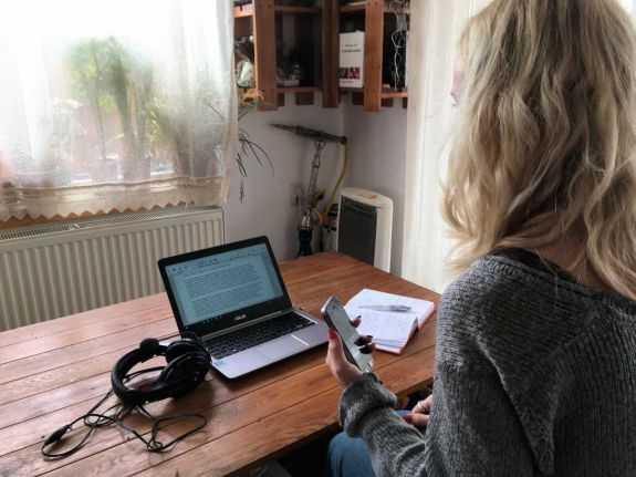 Érvénybe lépett az otthoni munkavégzésre szóló ajánlás Angliában