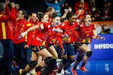 Női kézilabda-vb: Dánia és Spanyolország az első két elődöntős