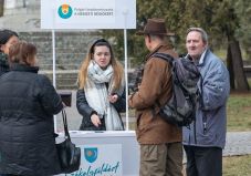 A nemzeti régiókért indított kezdeményezés újabb támogató aláírásait igazolták Magyarországon