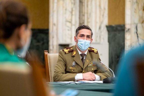 Valeriu Gheorghiţă: csekély az esély arra, hogy valakit elkerüljön az omikron-variáns