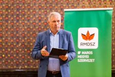 Péter Ferencet választották újra a Maros megyei RMDSZ élére
