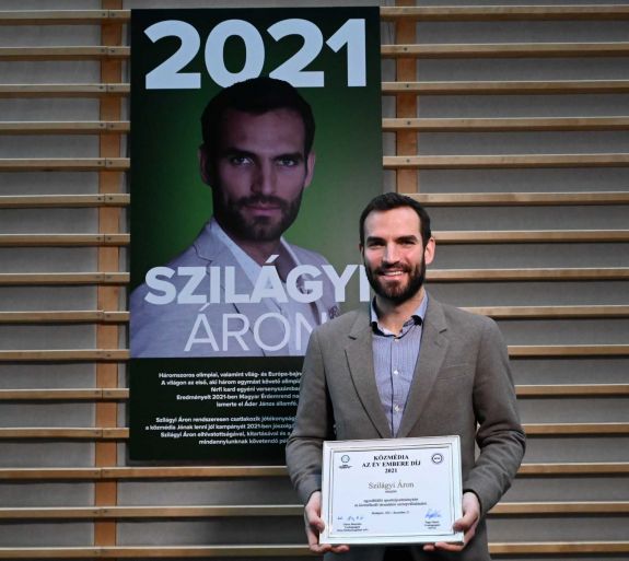 Szilágyi Áron olimpiai bajnok kardvívó kapta a Közmédia Év Embere Díjat