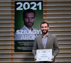 Szilágyi Áron olimpiai bajnok kardvívó kapta a Közmédia Év Embere Díjat