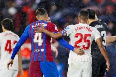 Spanyolországban januártól naponta tesztelik a labdarúgókat