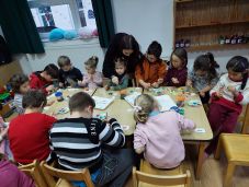 Bábszínházas adventi délután Miriszlón és Vajasdon