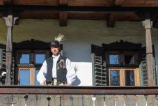 A néptánc megtanít a befogadásra, az integrációra – Bugnár Zsolt táncoktatóval beszélgettünk