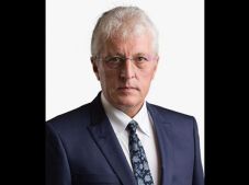 FRISSÍTVE – Az RMDSZ-es szállításügyi államtitkár leváltását kéri a fuvarozók szövetsége