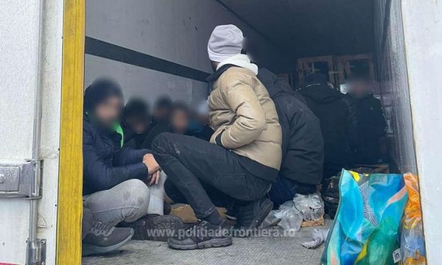Majdnem harminc illegális bevándorlót találtak egy török kamionban Nagylaknál