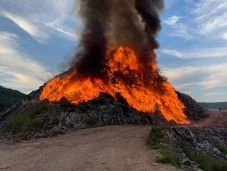 Nem találják a segesvári szemétlerakó tüzeinek okozóit