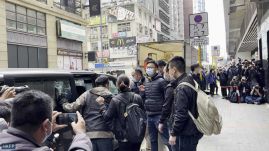 Őrizetbe vették egy hongkongi ellenzéki hírportál több munkatársát