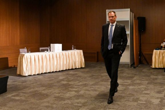 Leváltották a Magyar Olimpiai Bizottság elnökét