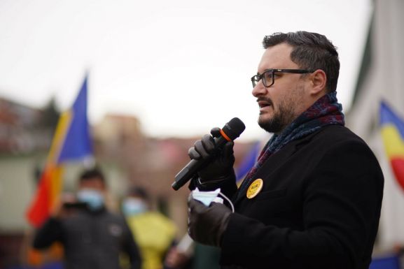 Dan Tanasă (AUR): diszkrimináció miatt 2 ezer lejes bírságot kapott Antal Árpád