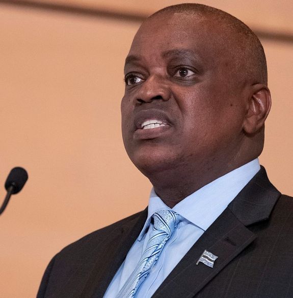 Botswana vádol: az első, omikronnal fertőzött személyek Európából érkeztek