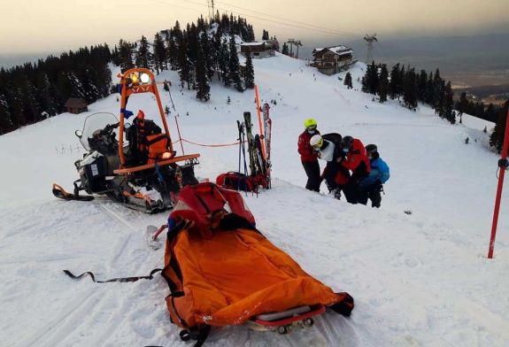 Nagyon sok a baleset a brassópojánai sípályákon, hat ember kórházba került