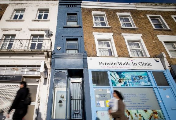 Borsos áron kínálják London legkeskenyebb, 1,7 méter széles lakását