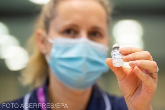 Mobil csapatok olthatják be a romániai pedagógusokat