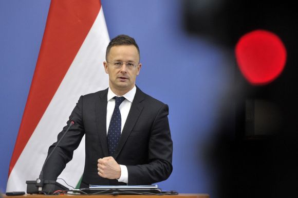 A magyar kormány befektetőbarát politikáját dicsérte a román gazdasági sajtó