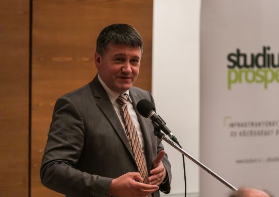 Vass Levente: a nyájimmunitás a közösségi érdekek mentén kellene hogy prioritás legyen