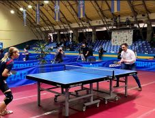 Szőcs Bernivel adogatott Székelyudvarhelyen Novák Károly Eduárd