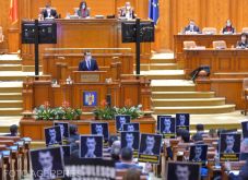 Megbukott a Vlad Voiculescu ellen benyújtott egyszerű indítvány