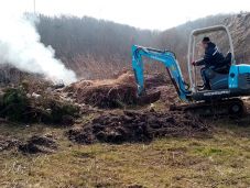 Illegális szemétlerakat miatt húszezer lejre büntették Berettyószéplak önkormányzatát