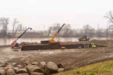 Épül az új Szamos-híd Szatmárnémetiben, ha a kivitelező tartja a határidőt, két év múlva át is adják