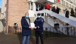 Ötezer eurót talált egy iași-i bankautomatánál, visszajuttatta tulajdonosának