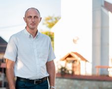 Décsei Attila az RMDSZ alprefektus-jelöltje Beszterce-Naszód megyében