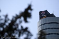 Engedélyezni akarja a kormány az állami vállalatok privatizációját