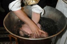 A keresztelőjén vízbe fulladt kisbaba emlékére