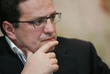 „Tetemre” hívás? 