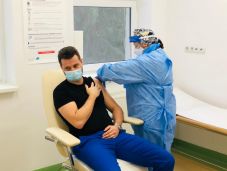 Eladja Románia a feleslegessé vált oltóanyagot