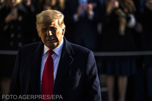 Elkezdődött a Trump elleni impeachment tárgyalása a szenátusban