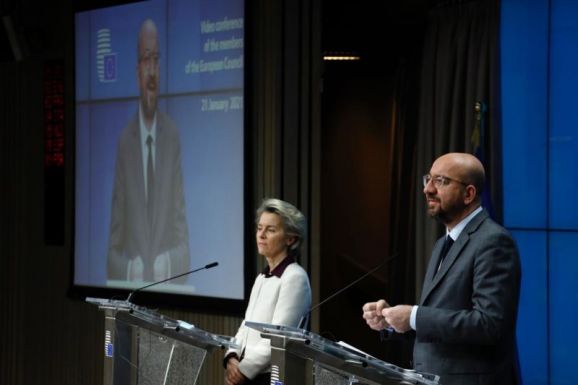 Michel: a következő hetekben döntés születhet az oltást bizonyító EU-igazolvány bevezetéséről