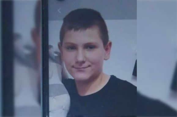 FRISSÍTVE - Kamerafelvételek kerültek elő az eltűnt szászfenesi kisfiúról